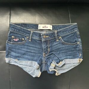 Women’s Hollister Low Rise Jean Shorts